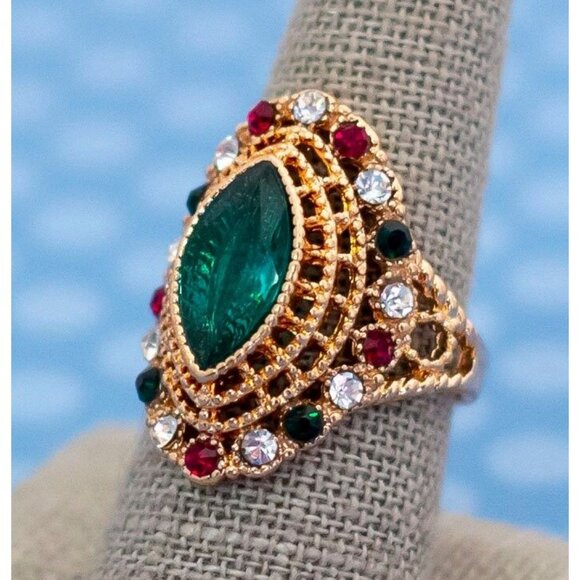 Vintage Royal Emerald's Eye Ring Size 8 1/2 - M21 - Picture 2 of 3